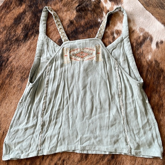 Shyanne Women's Embroidered V-Neck Slate Cami - Picture 6 of 7